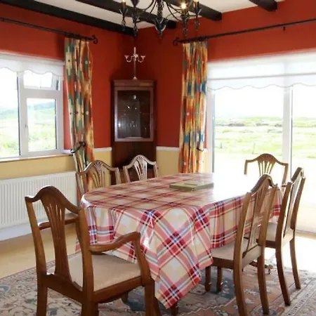 Holiday home Jackie's *